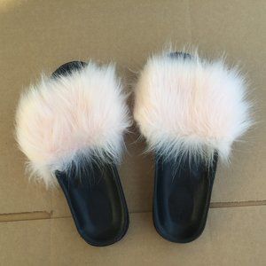 Sexy Pastel Pink Faux Fox Slides,  Size 6 - NEW